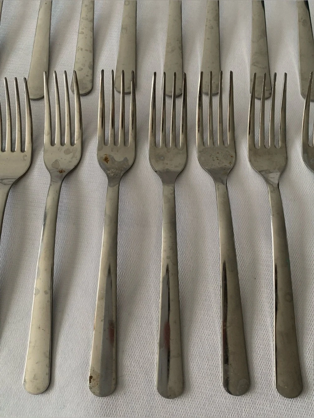 Set Of 40 Stainless Steel Silverware Forks Flatware Picnic Party Celebrating Art